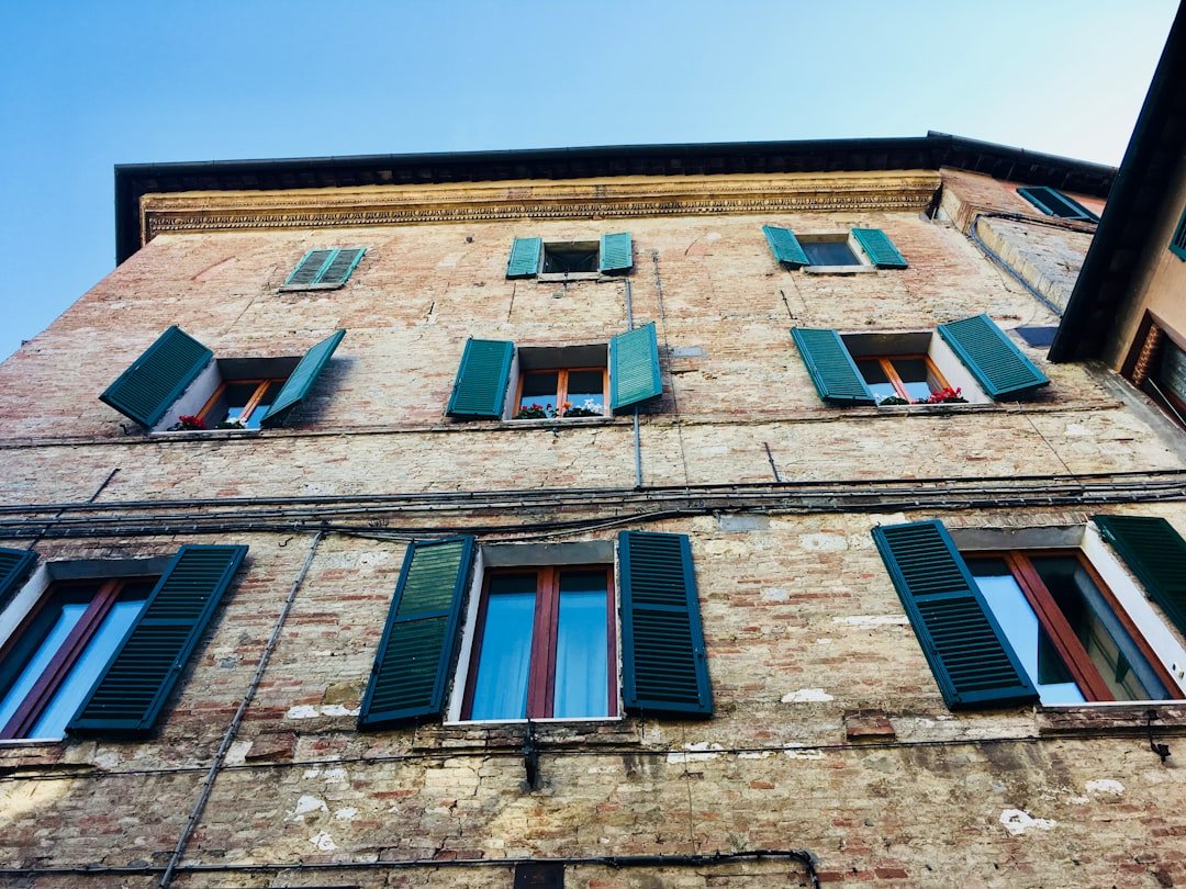 What’s the significance of the Palio horse race in Siena?