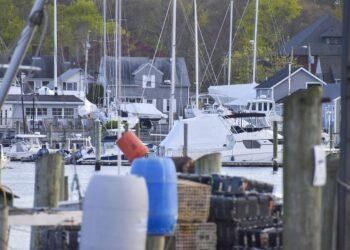 How to rent a car in Rhodes without a credit card