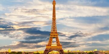 How to Book Eiffel Tower Tickets Smartly + Best Way from CDG Airport